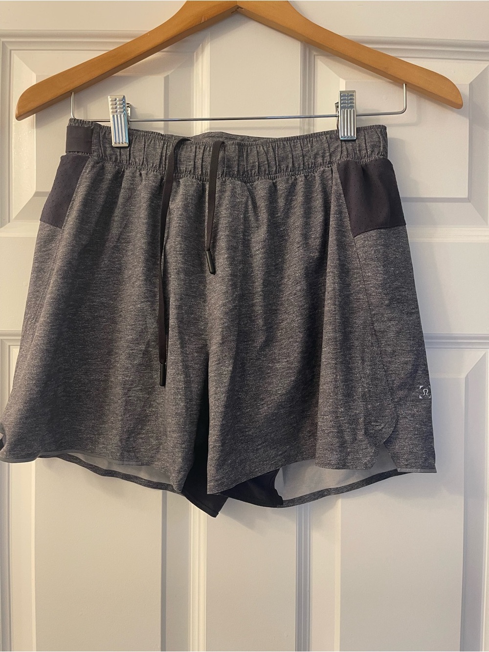 Men’s Lululemon shorts - size small